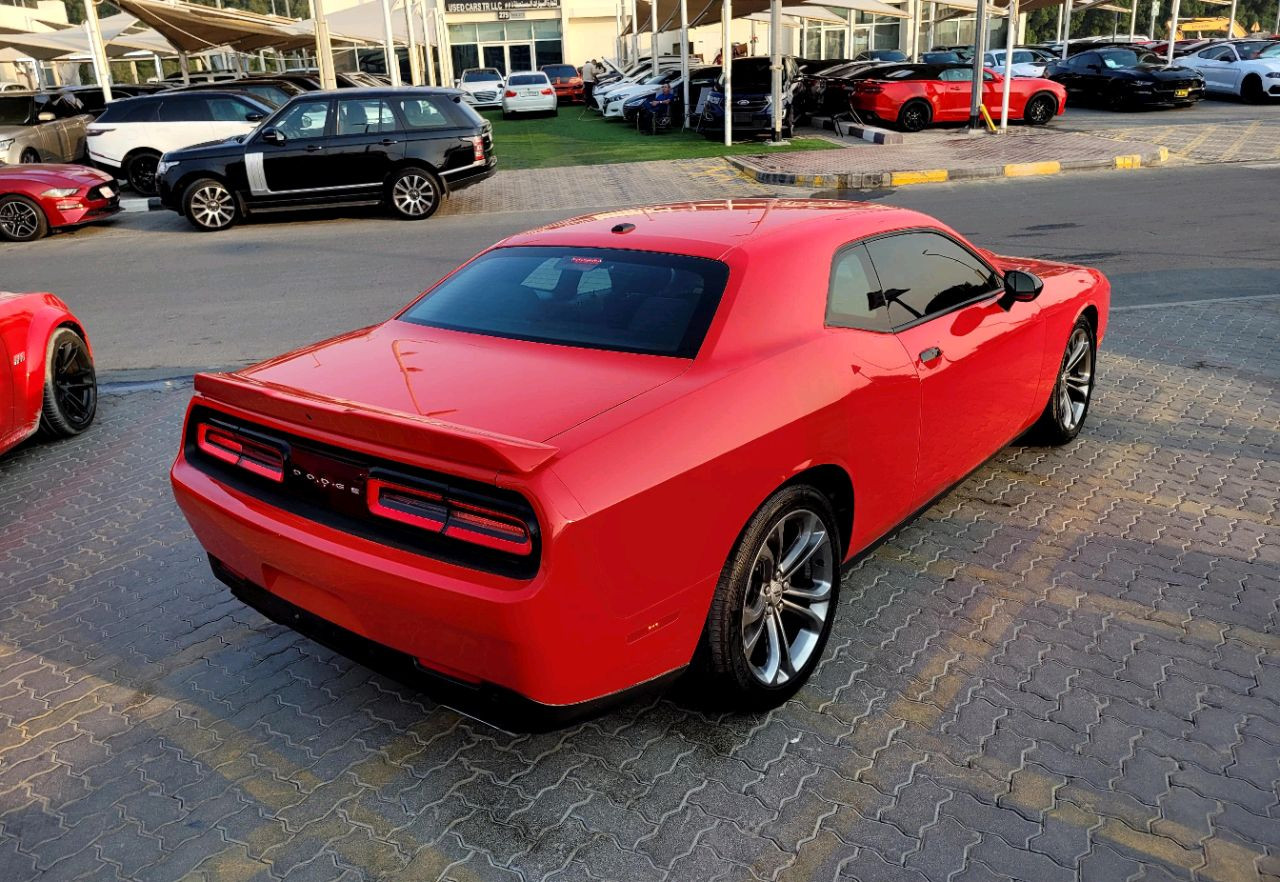 Dodge Challenger - Image 5