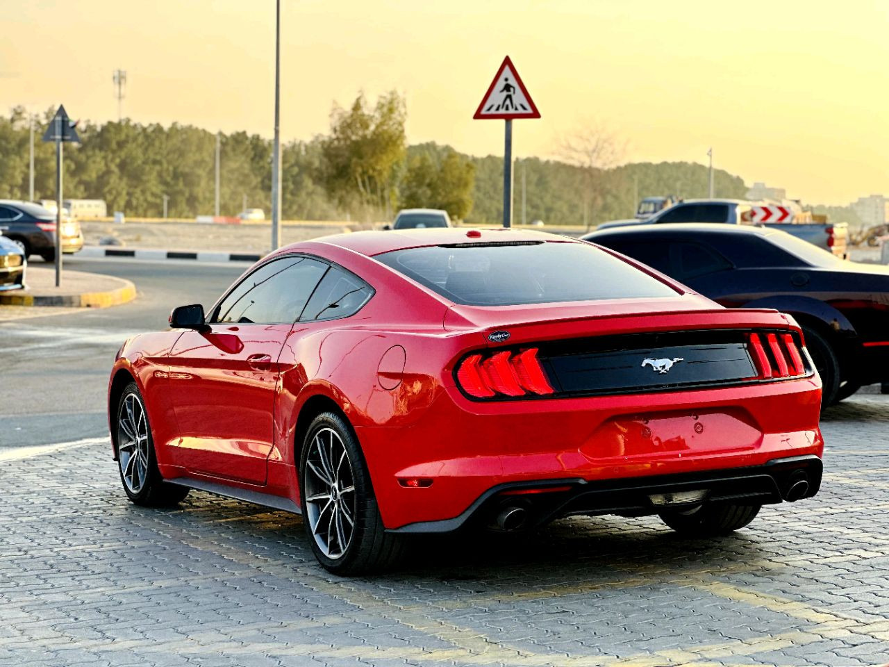 Ford Mustang - Image 7