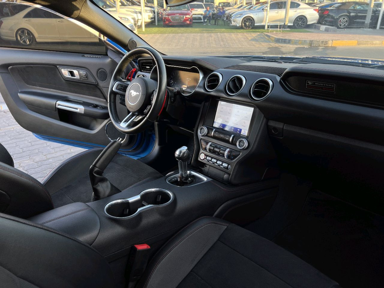 Ford Mustang - Image 4