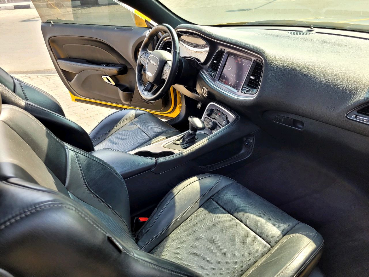 Dodge Challenger - Image 15