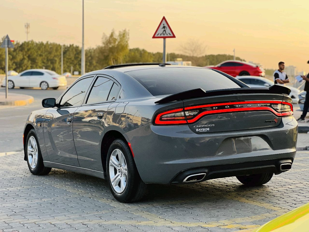 Dodge Charger - Image 7
