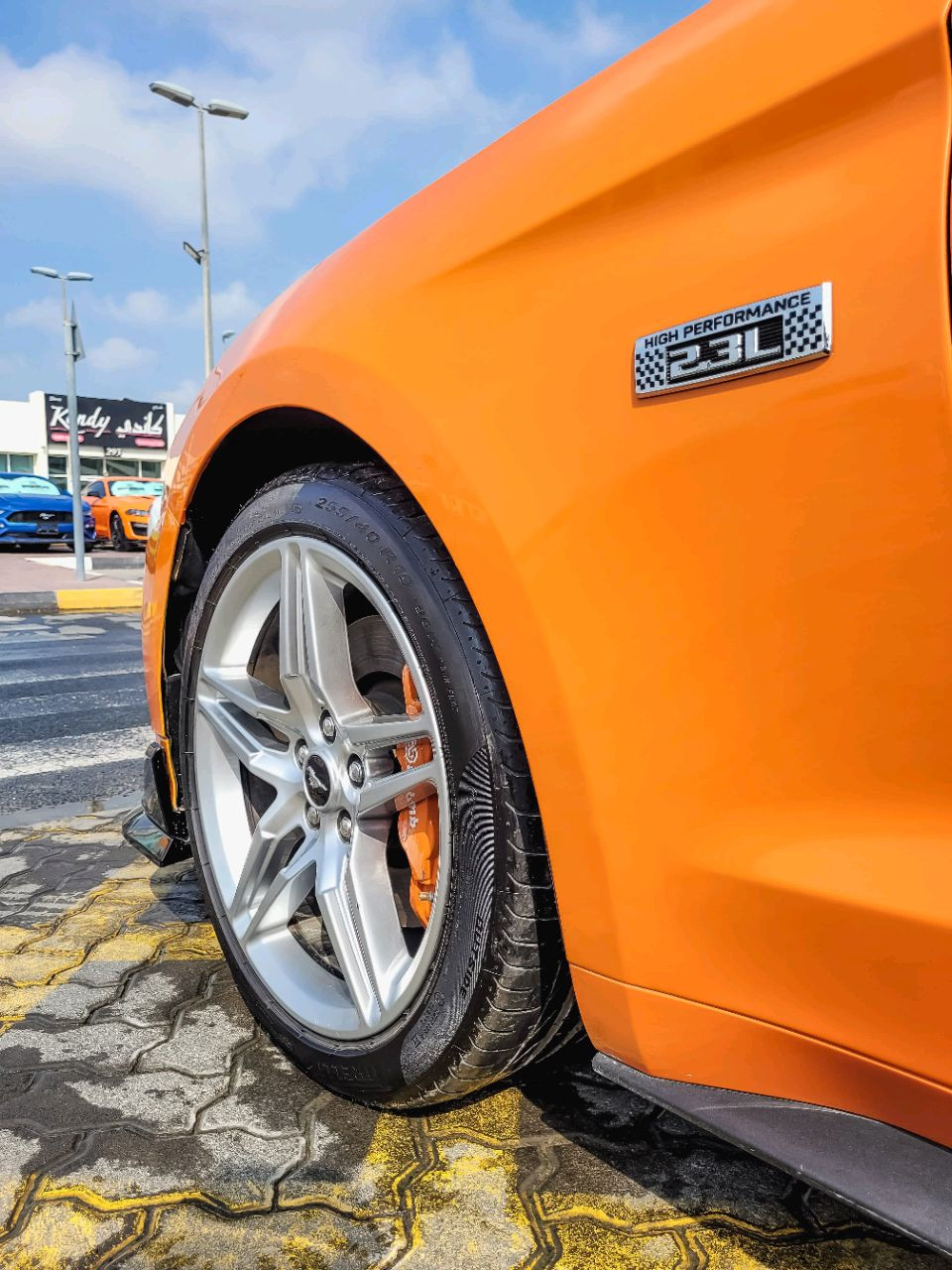 Ford Mustang - Image 8