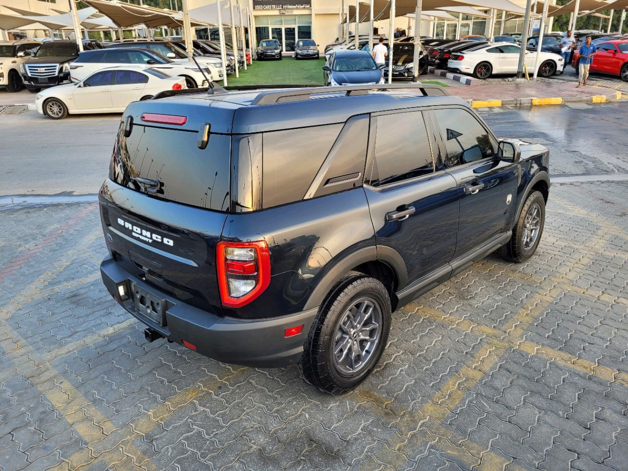 Ford Bronco - Image 5