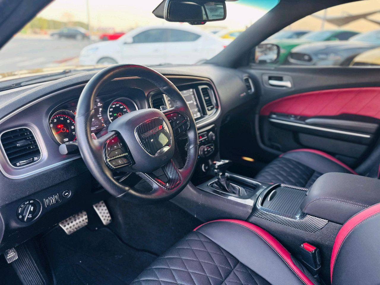 Dodge Challenger - Image 10