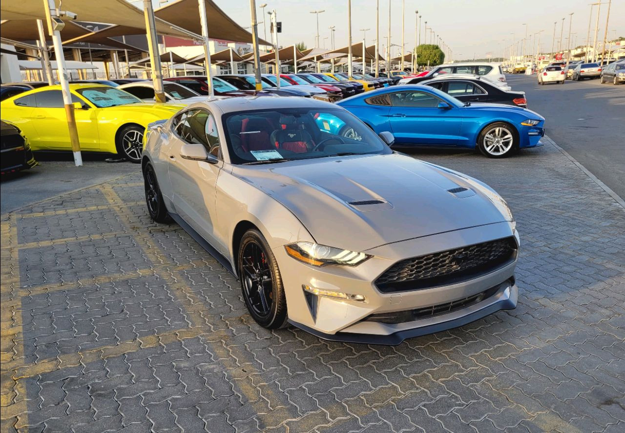 Ford Mustang - Image 5