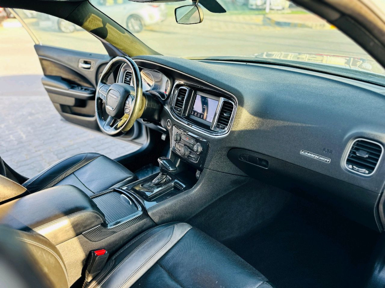 Dodge Charger - Image 9