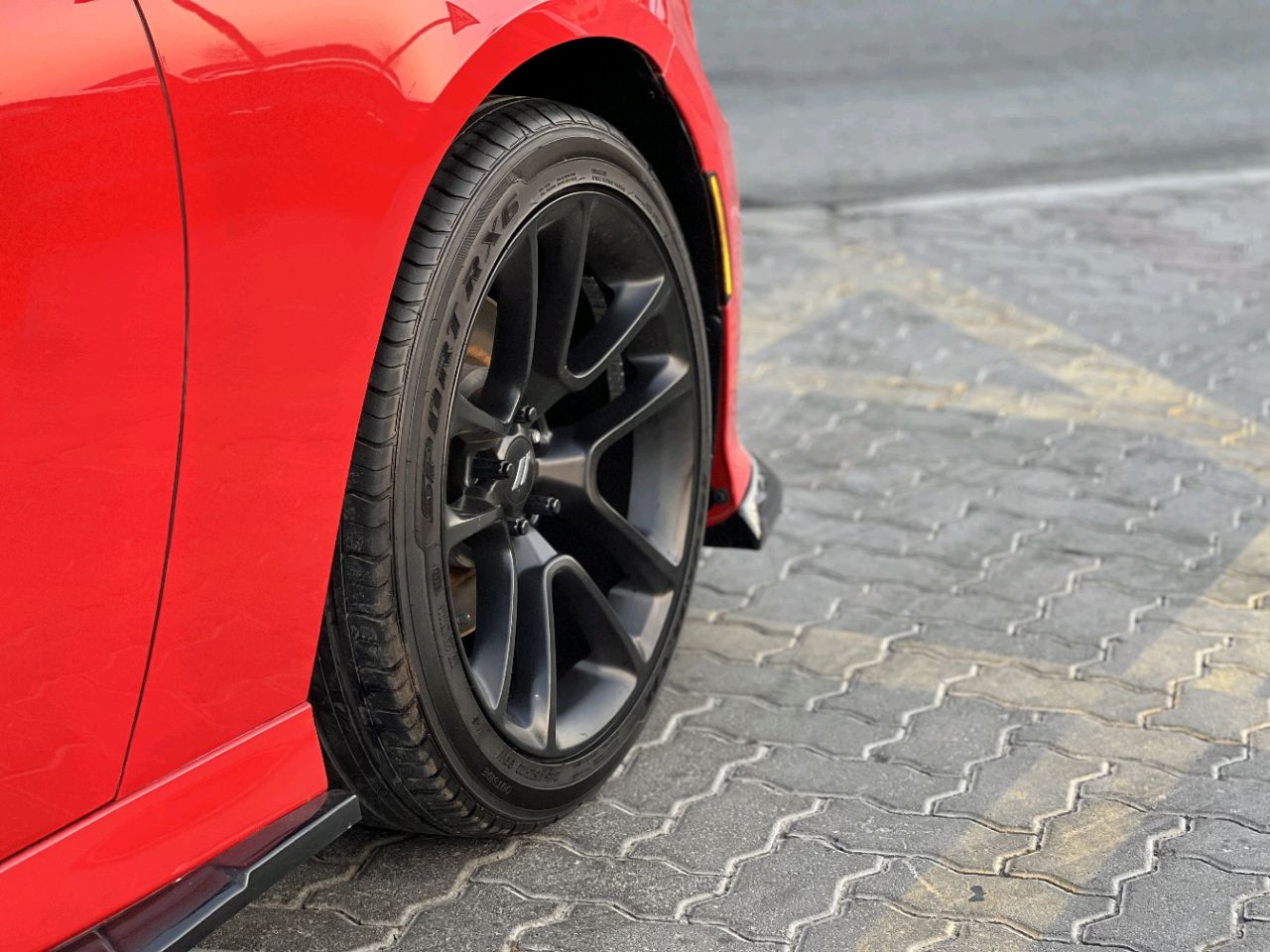 Dodge Charger - Image 11