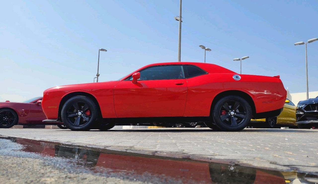 Dodge Challenger - Image 5
