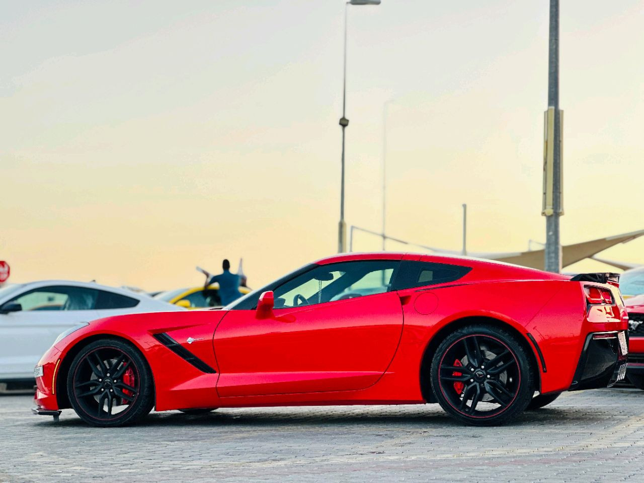 Chevrolet Corvette - Image 9
