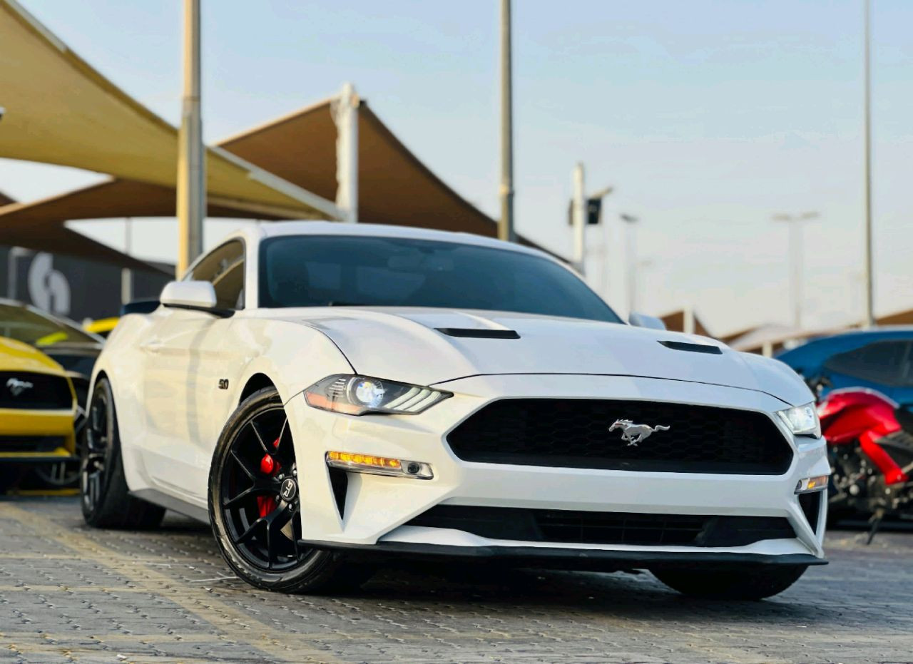 Ford Mustang - Image 4