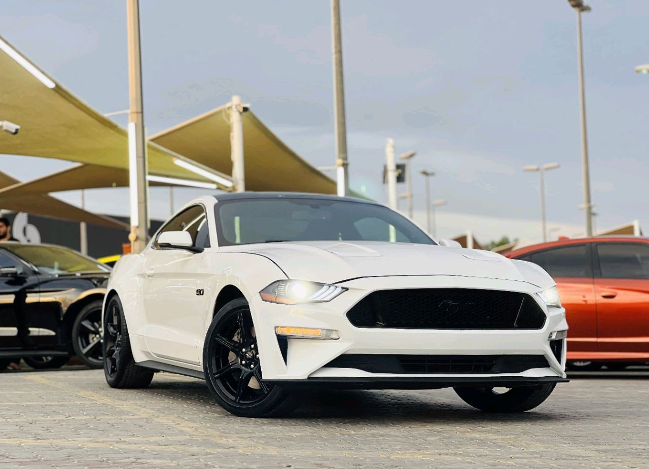 Ford Mustang - Image 4