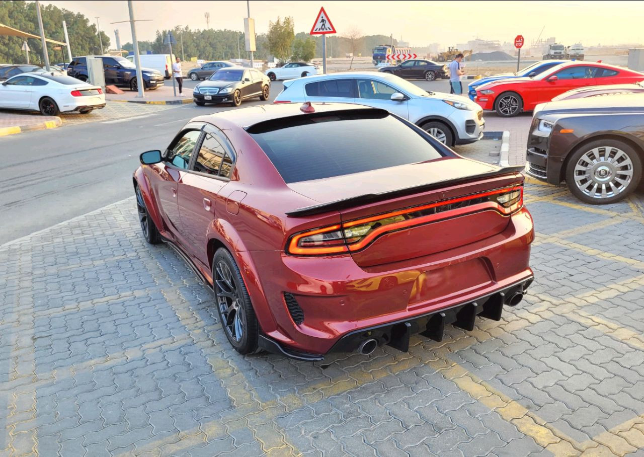 Dodge Charger - Image 5