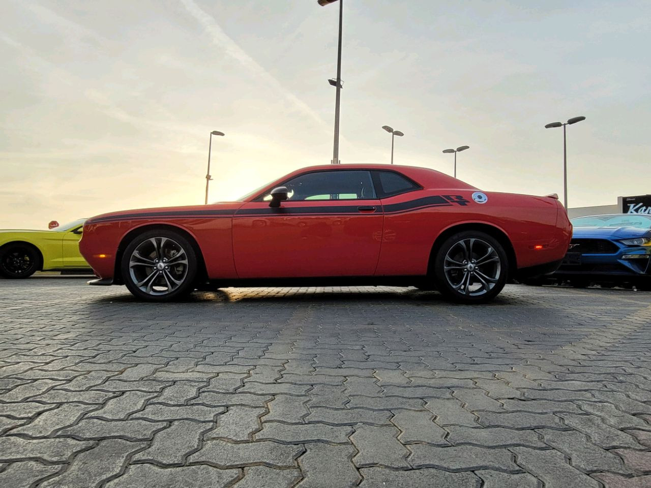 Dodge Challenger - Image 5
