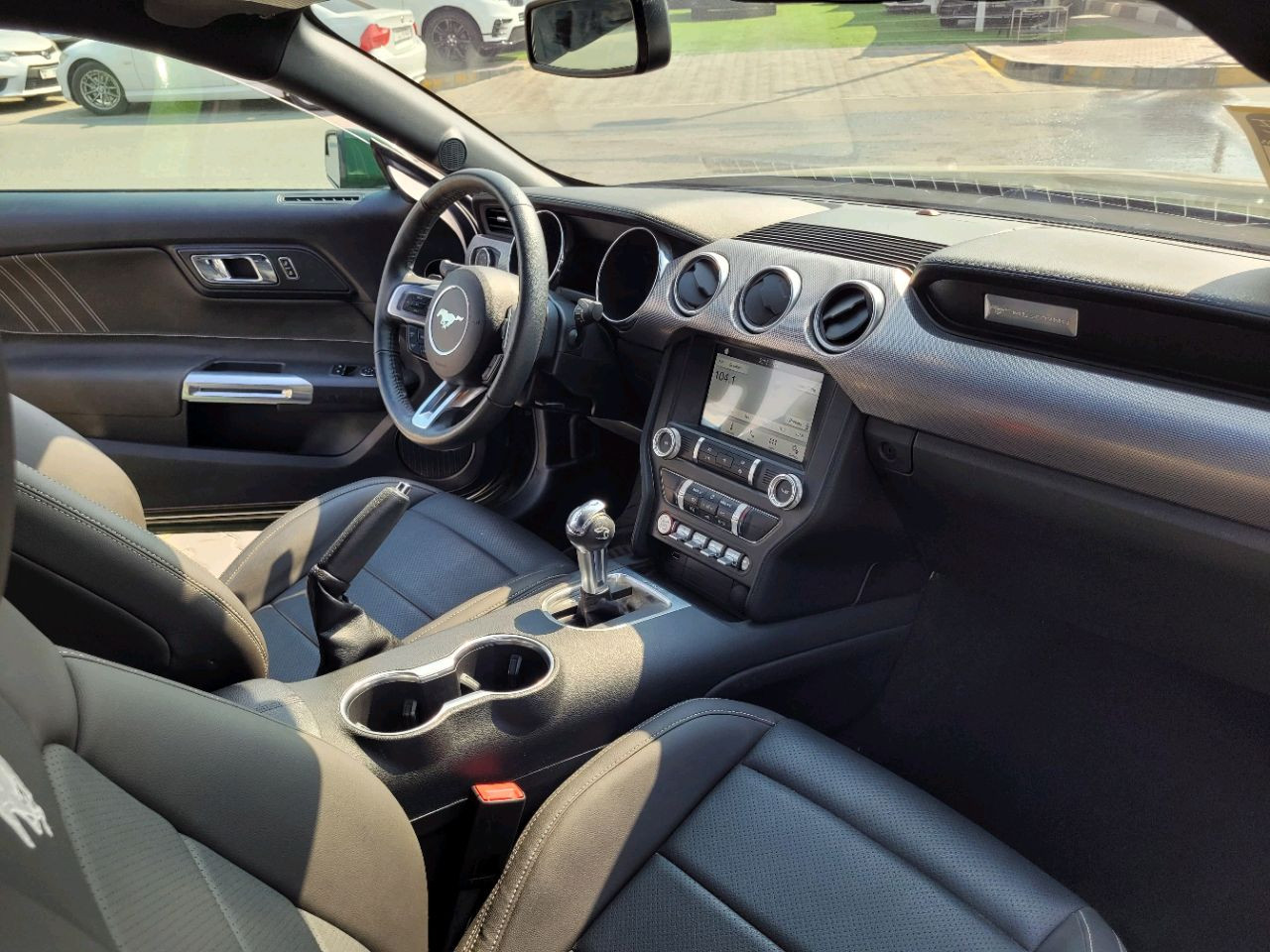 Ford Mustang - Image 8