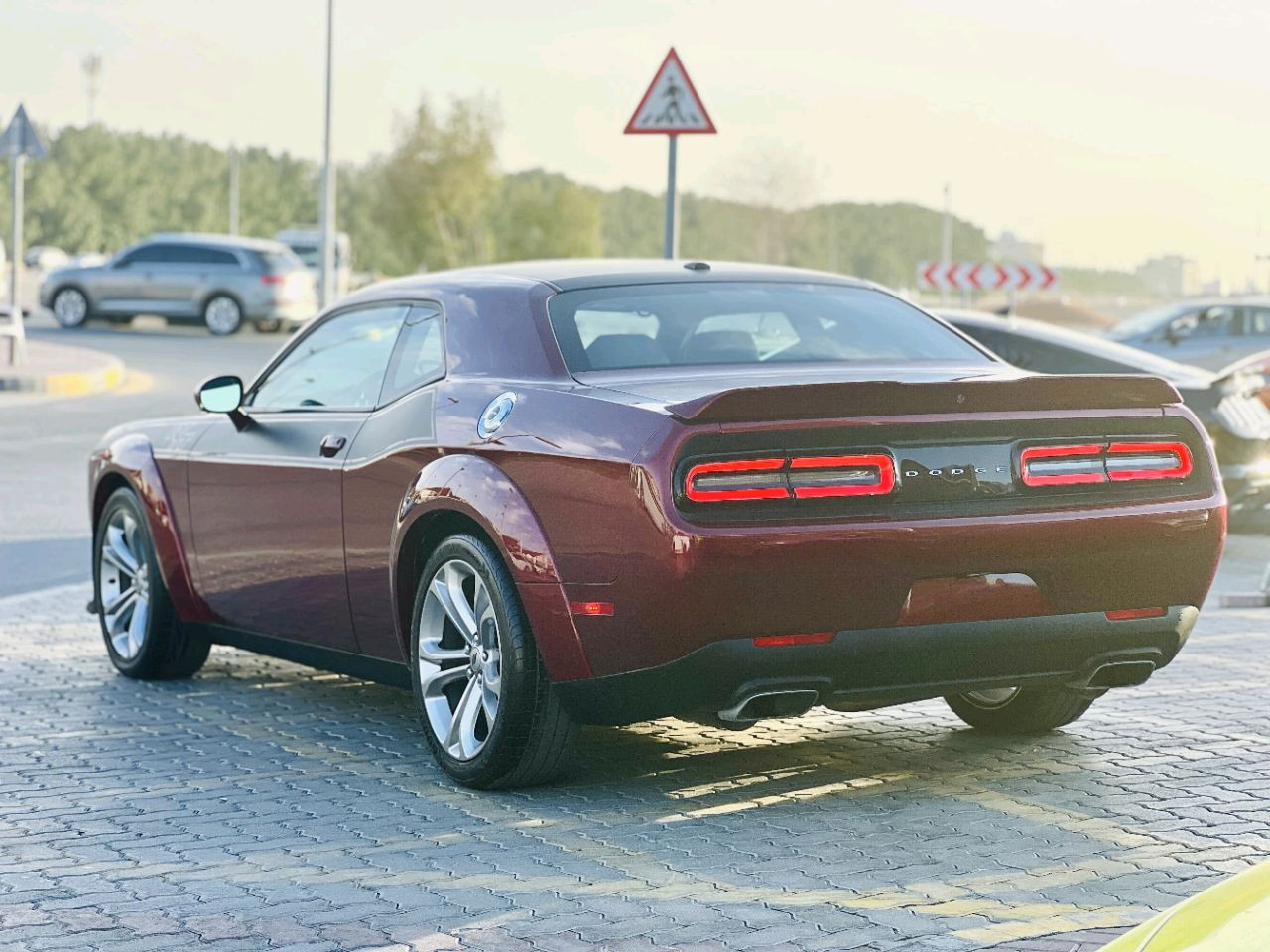 Dodge Challenger - Image 13