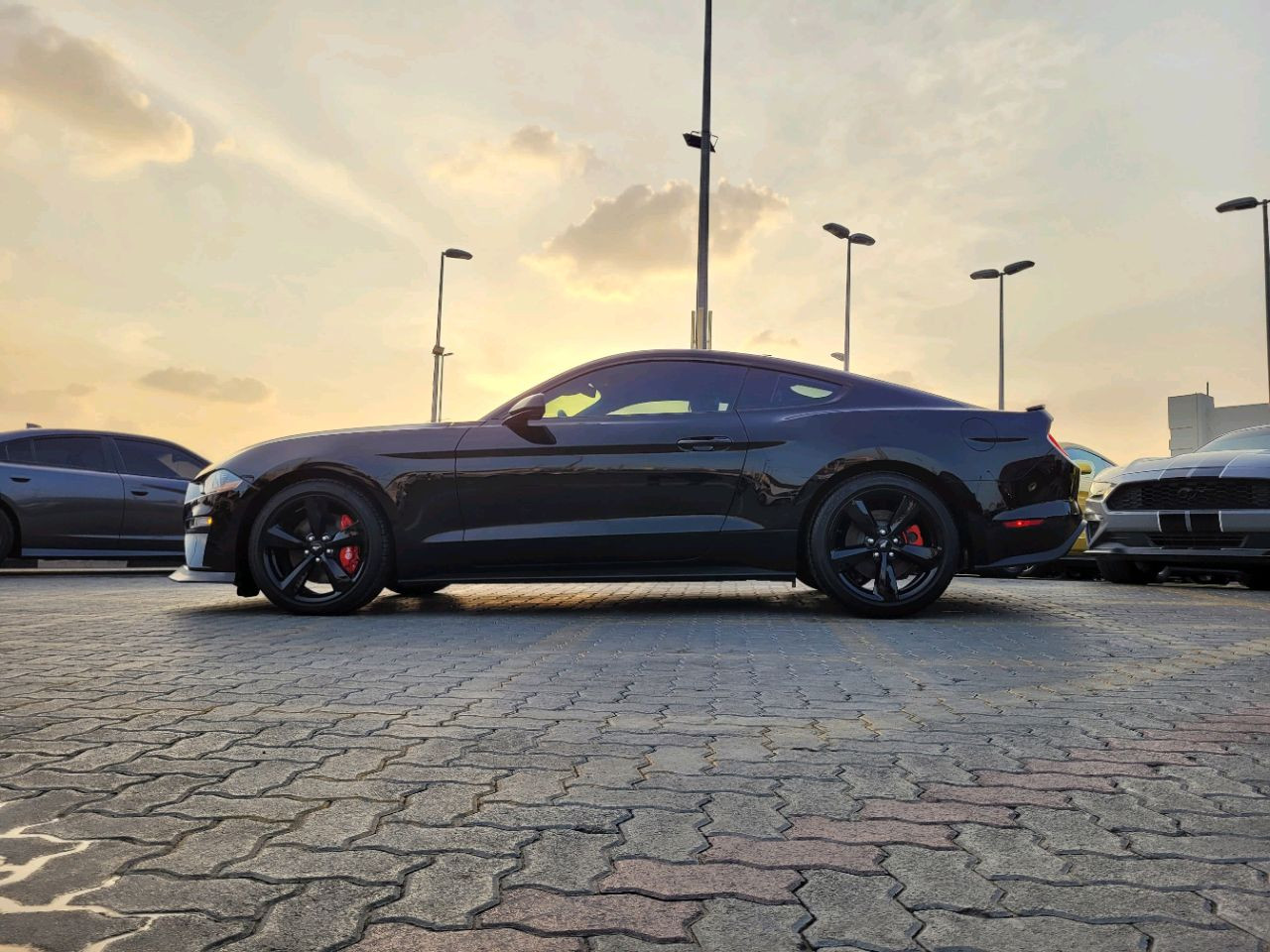 Ford Mustang - Image 7