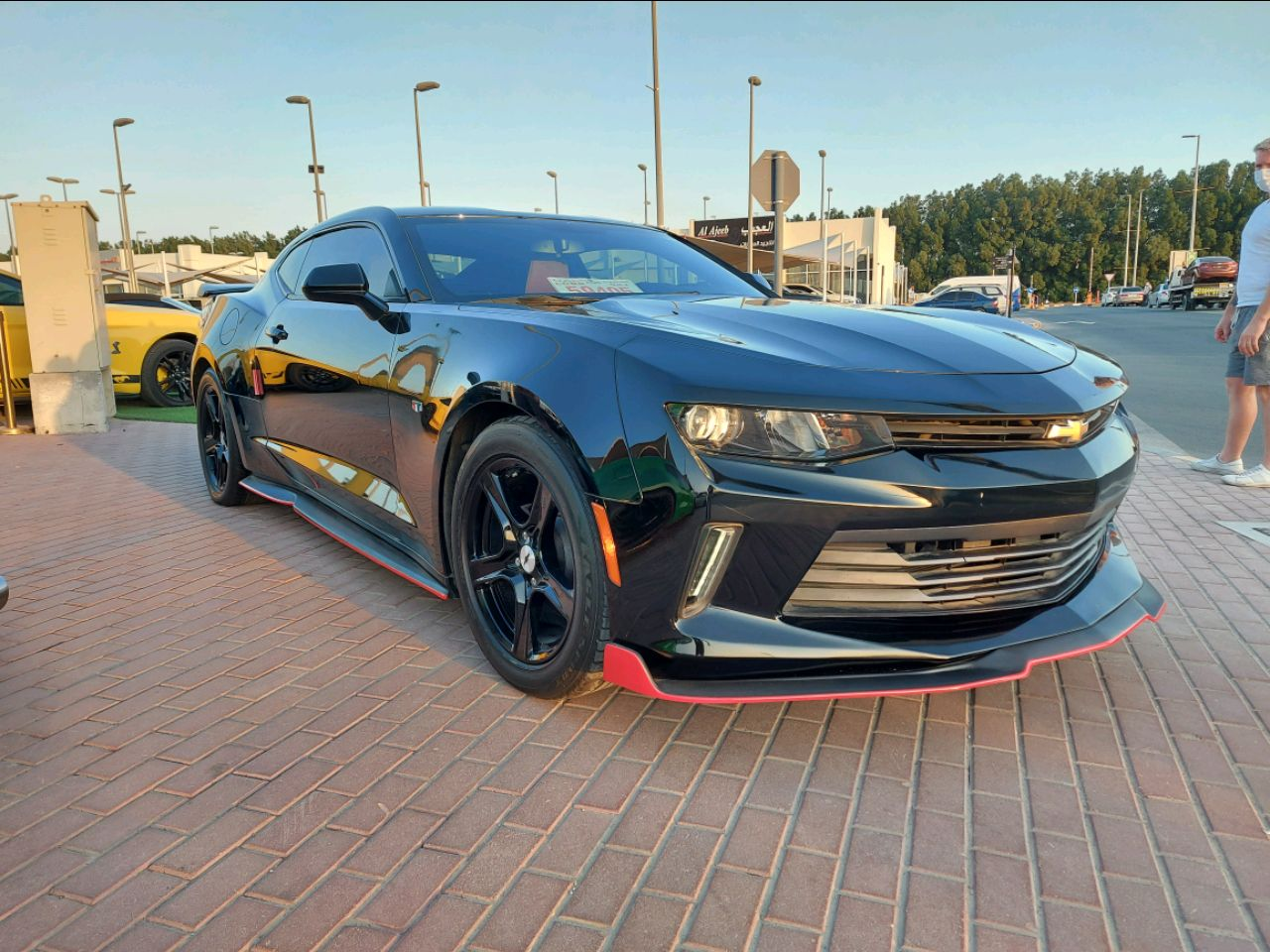 Chevrolet Camaro - Image 2