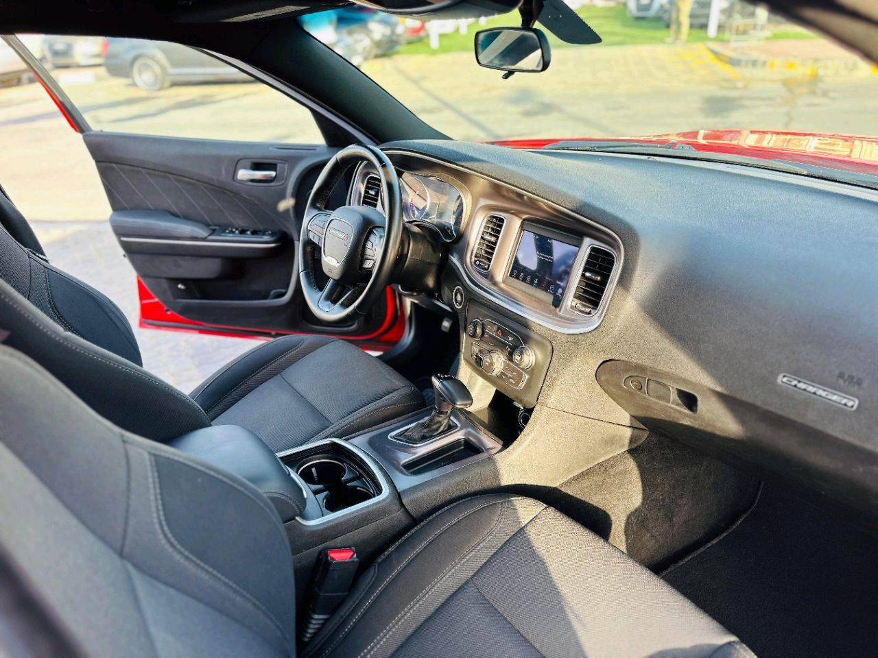 Dodge Charger - Image 11