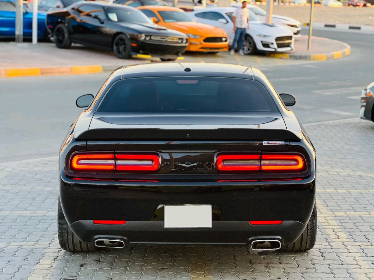 Dodge Challenger - Image 7