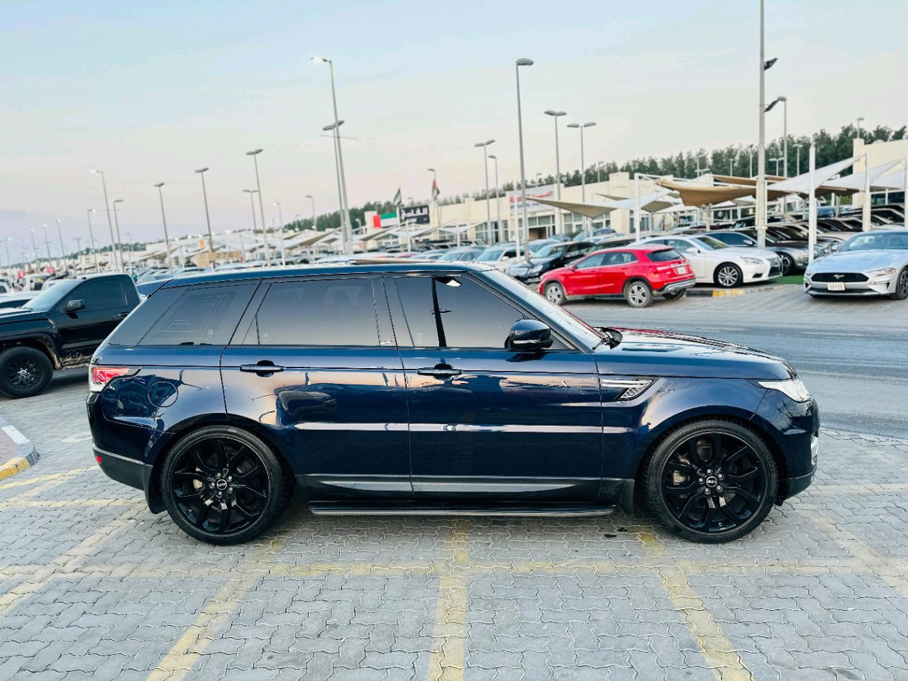 Range Rover Sport - Image 5