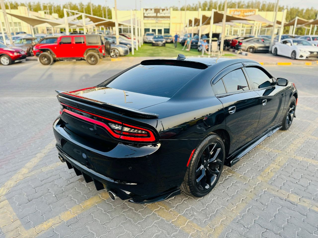 Dodge Charger - Image 6