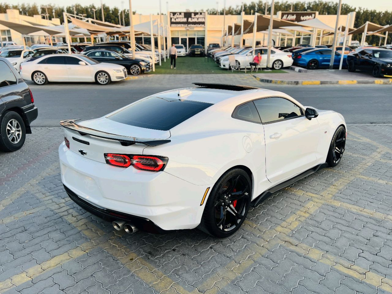 Chevrolet Camaro - Image 7