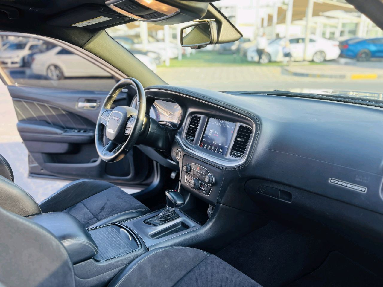 Dodge Charger - Image 12