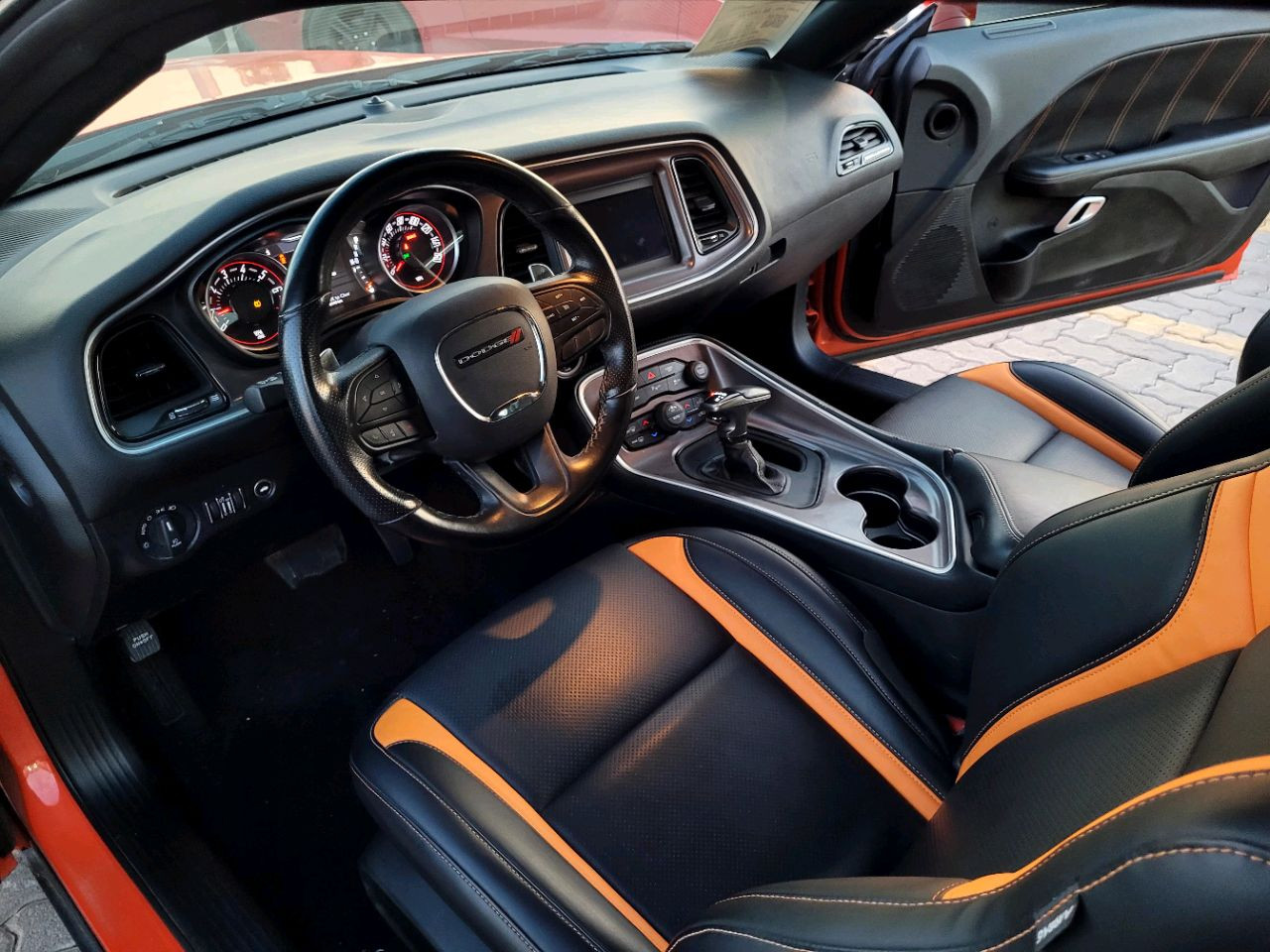 Dodge Challenger - Image 3