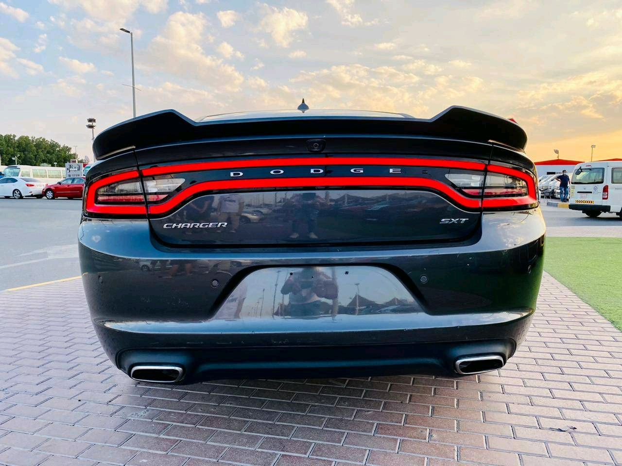 Dodge Charger - Image 3