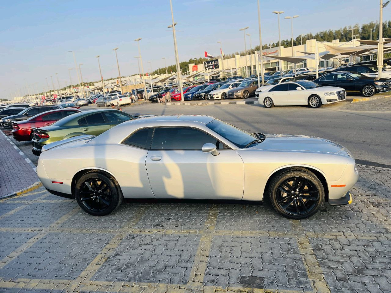 Dodge Challenger - Image 5