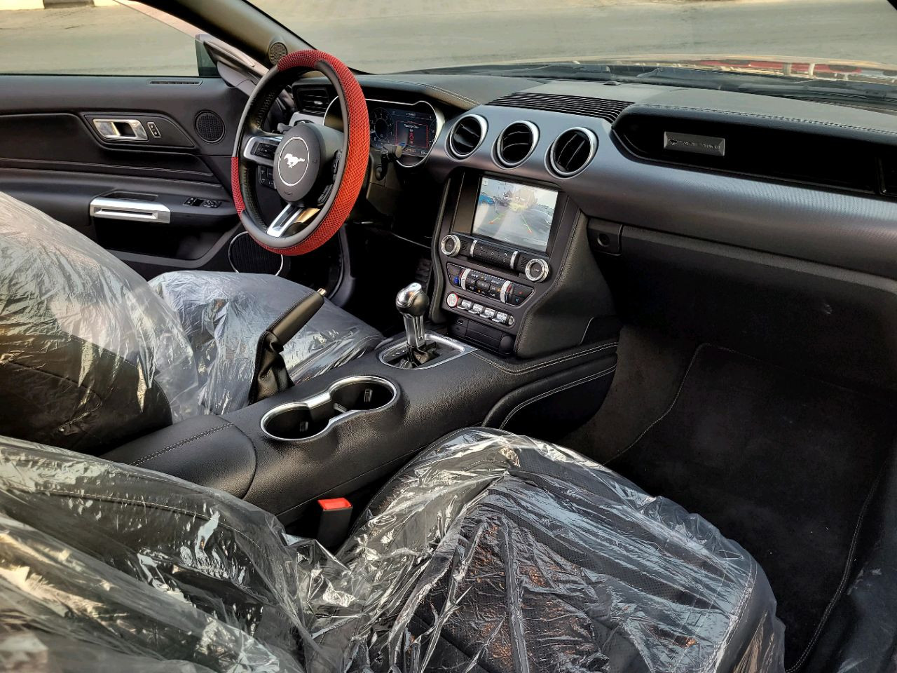 Ford Mustang - Image 9