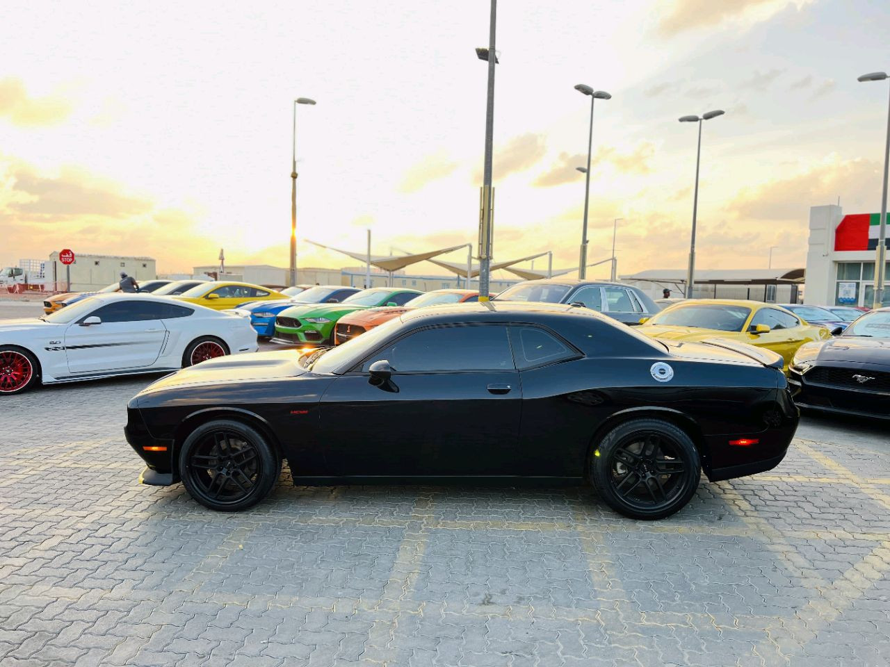 Dodge Challenger - Image 5