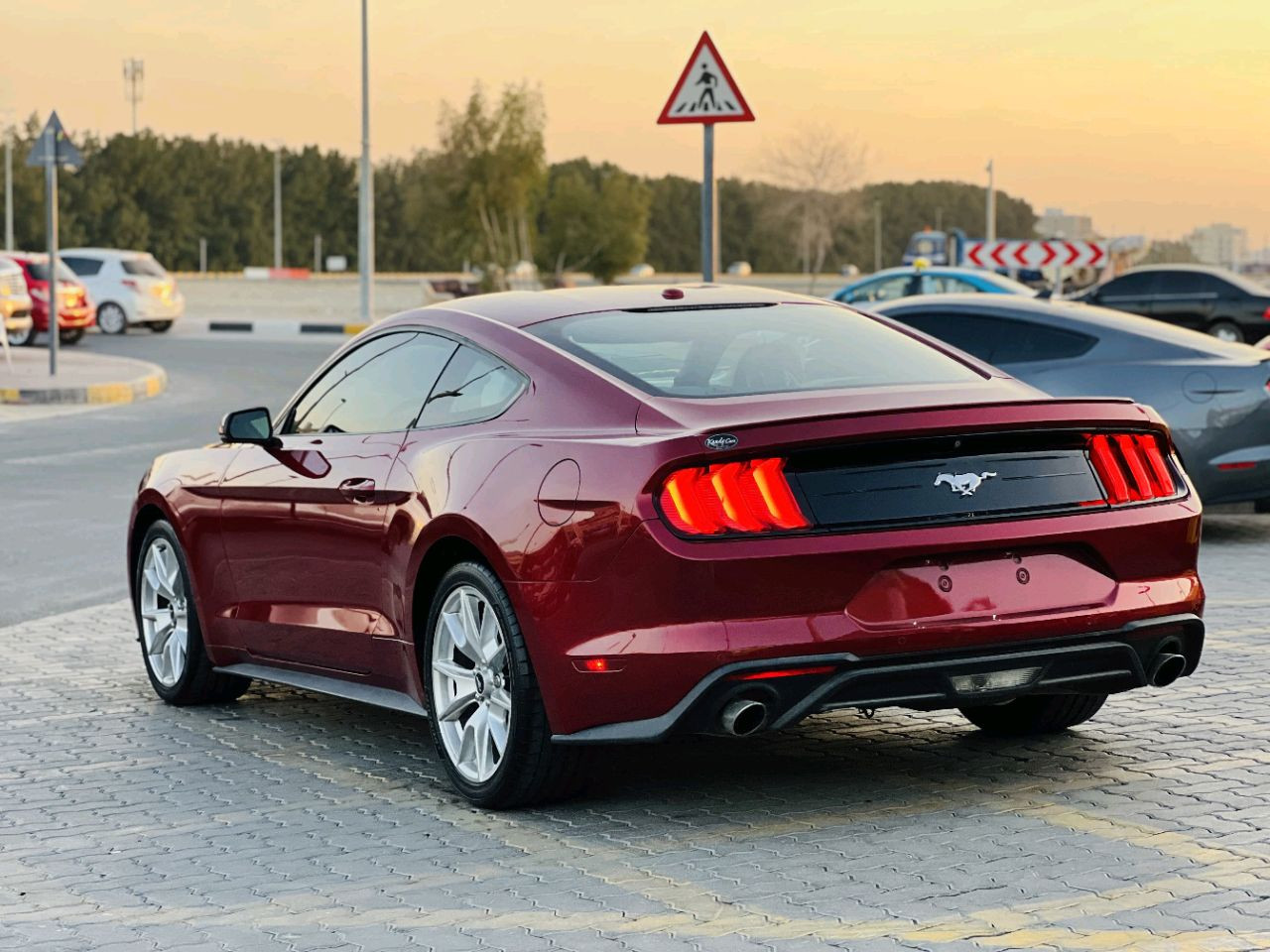 Ford Mustang - Image 7