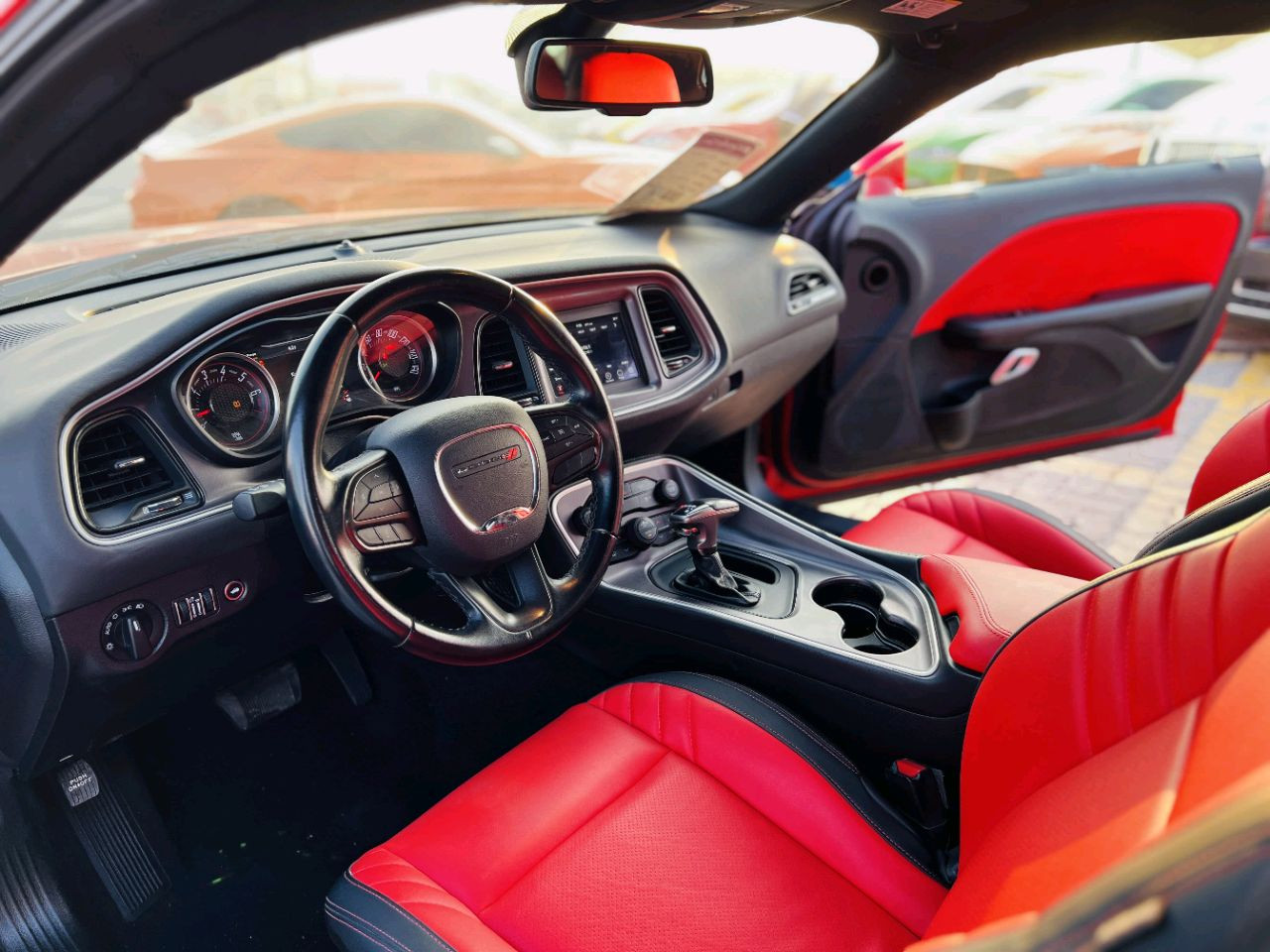 Dodge Challenger - Image 9
