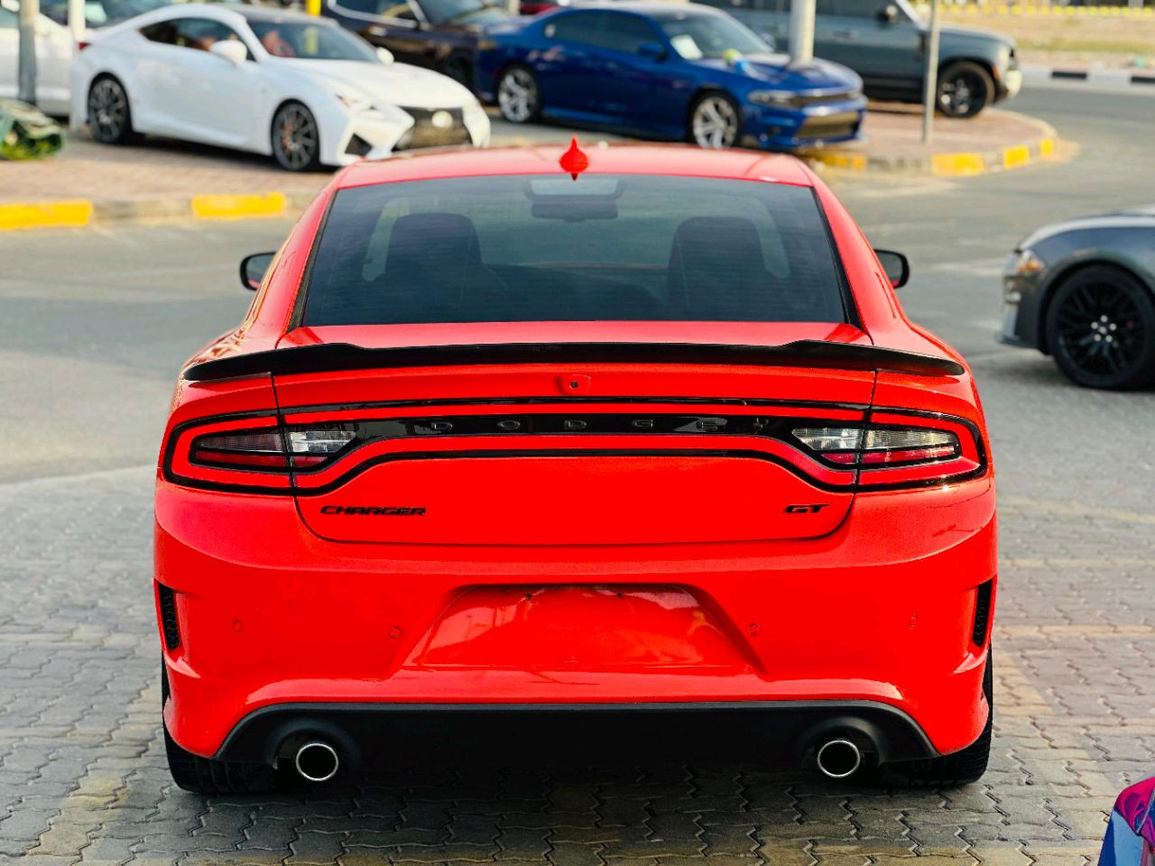 Dodge Charger - Image 7