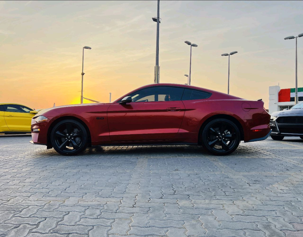 Ford Mustang - Image 5