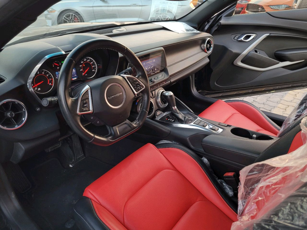 Chevrolet Camaro - Image 15