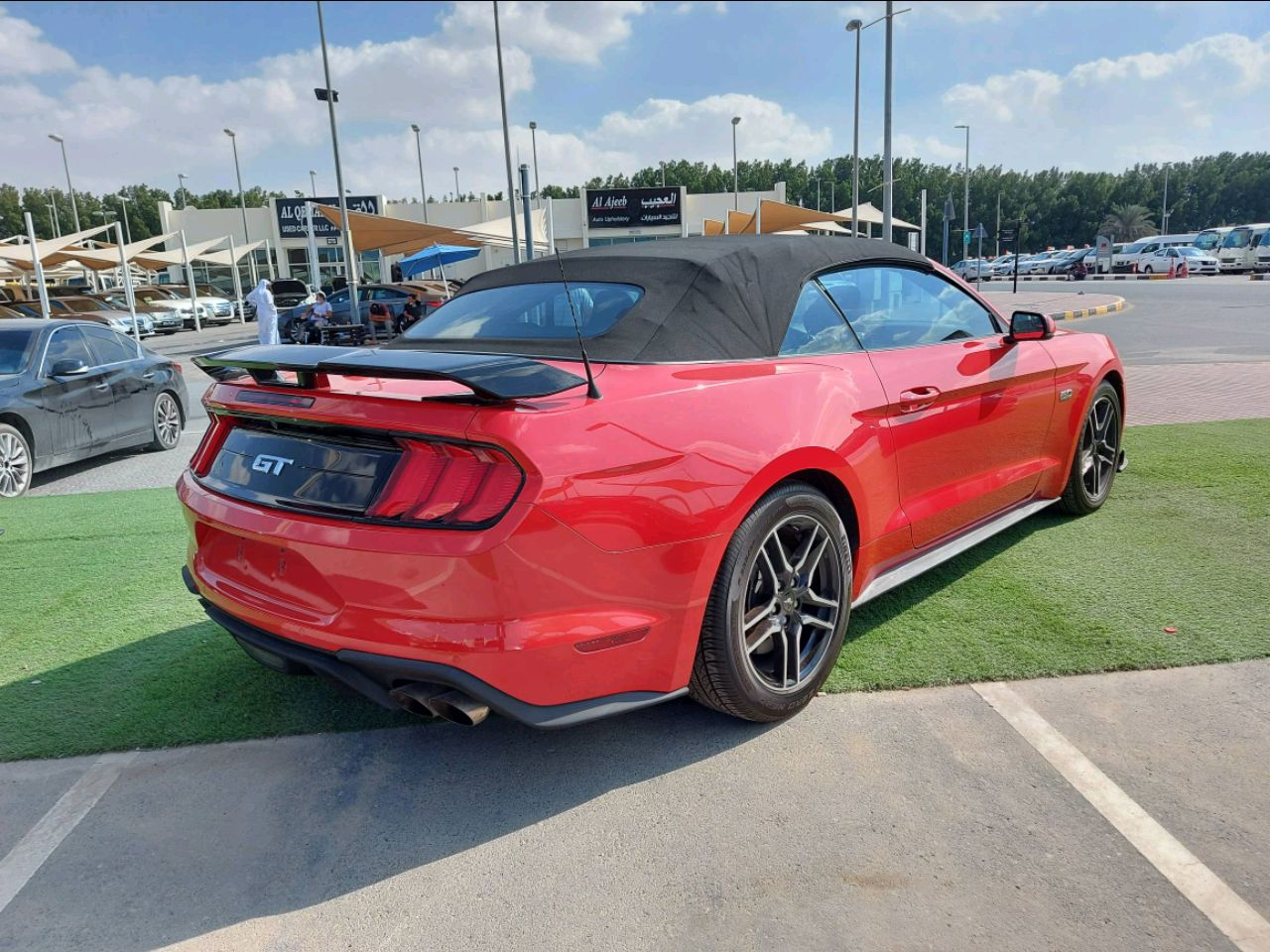 Ford Mustang - Image 3