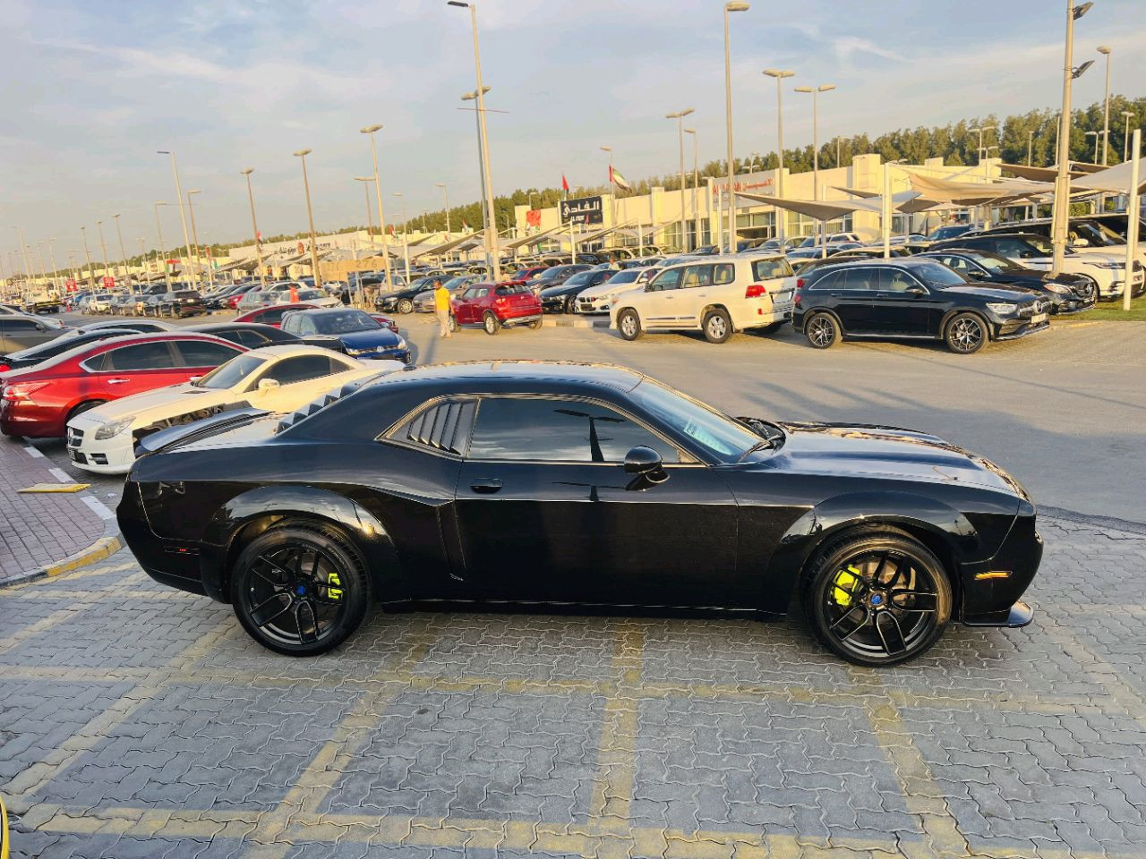 Dodge Challenger - Image 5