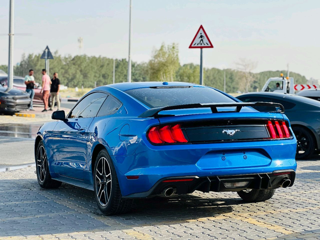 Ford Mustang - Image 9