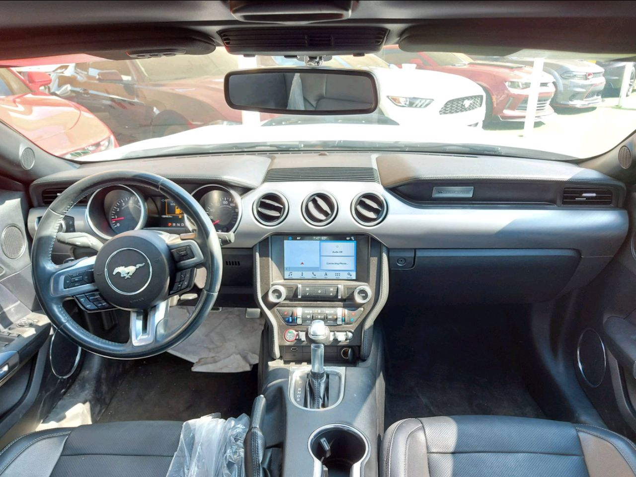 Ford Mustang - Image 6