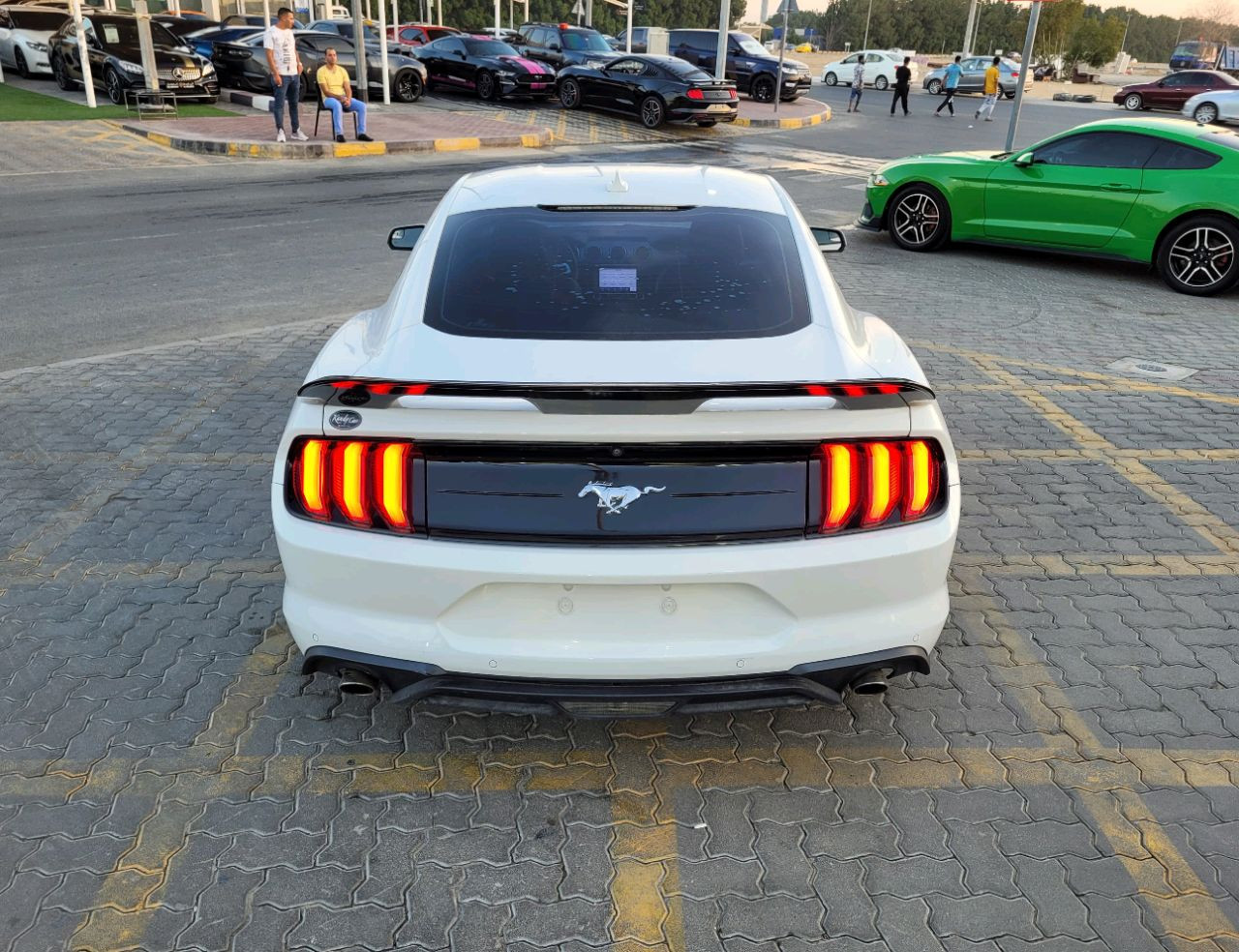 Ford Mustang - Image 5