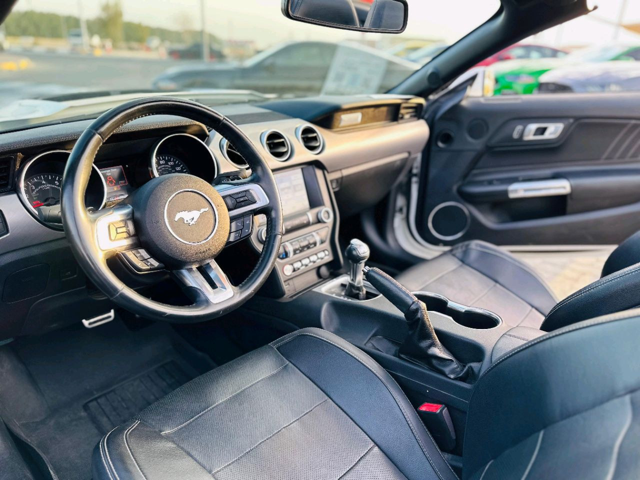 Ford Mustang - Image 9