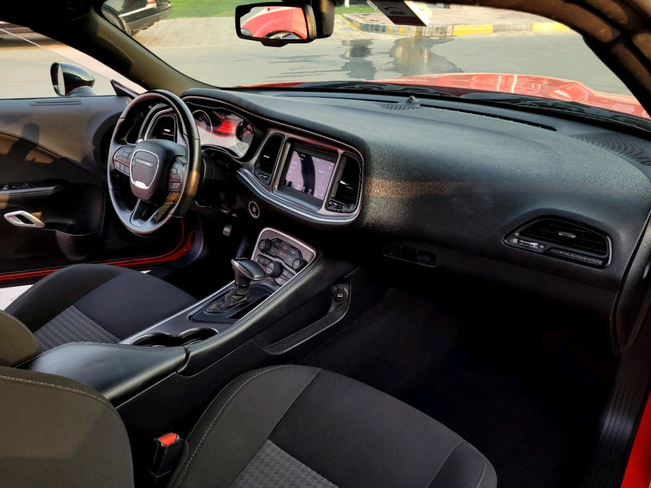 Dodge Challenger - Image 7