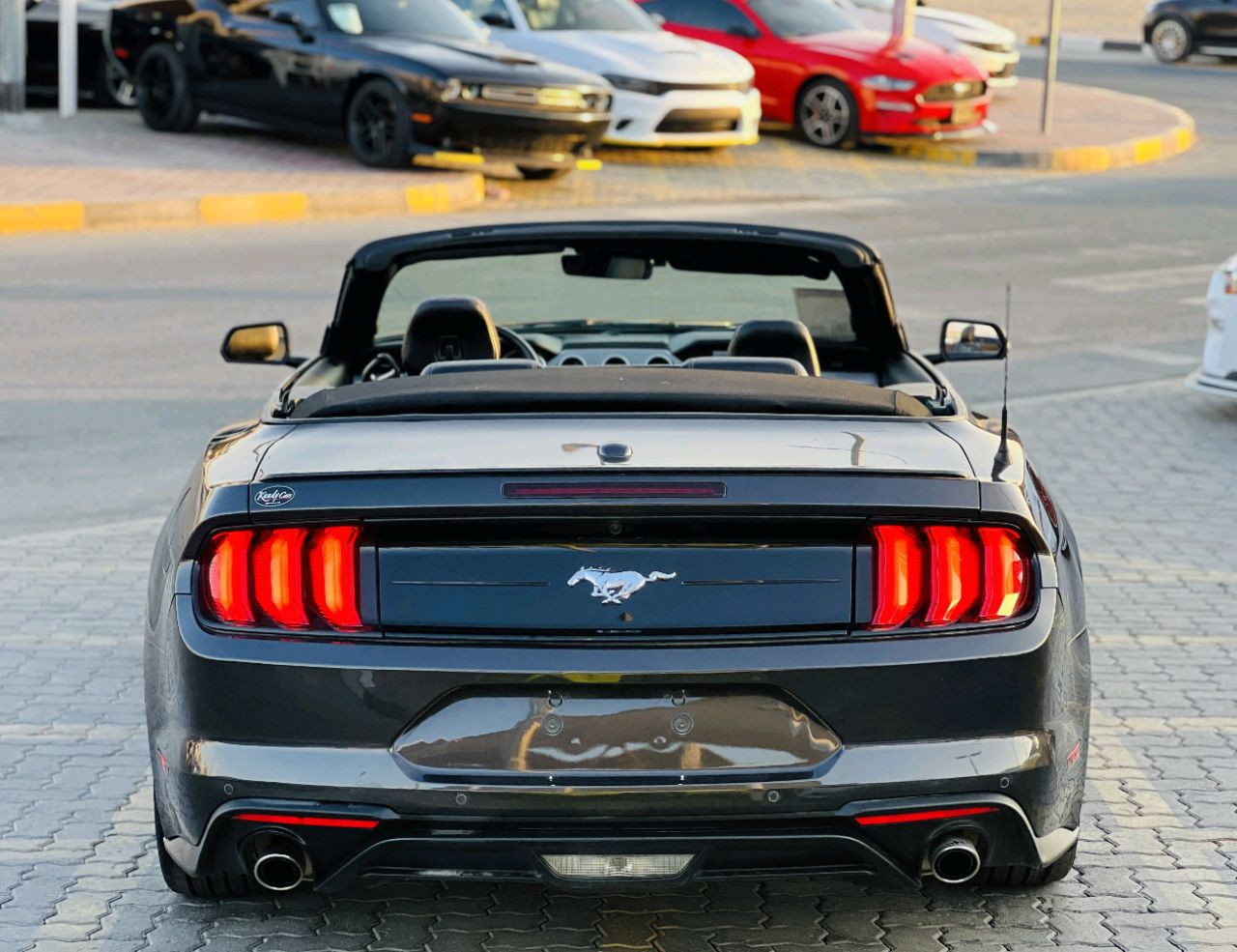 Ford Mustang - Image 9