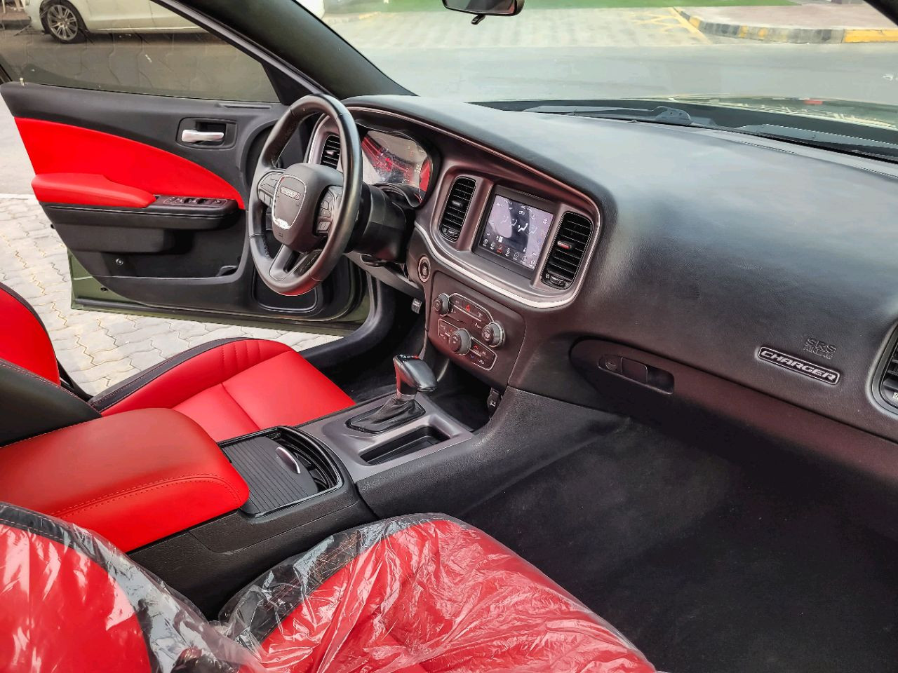 Dodge Charger - Image 7
