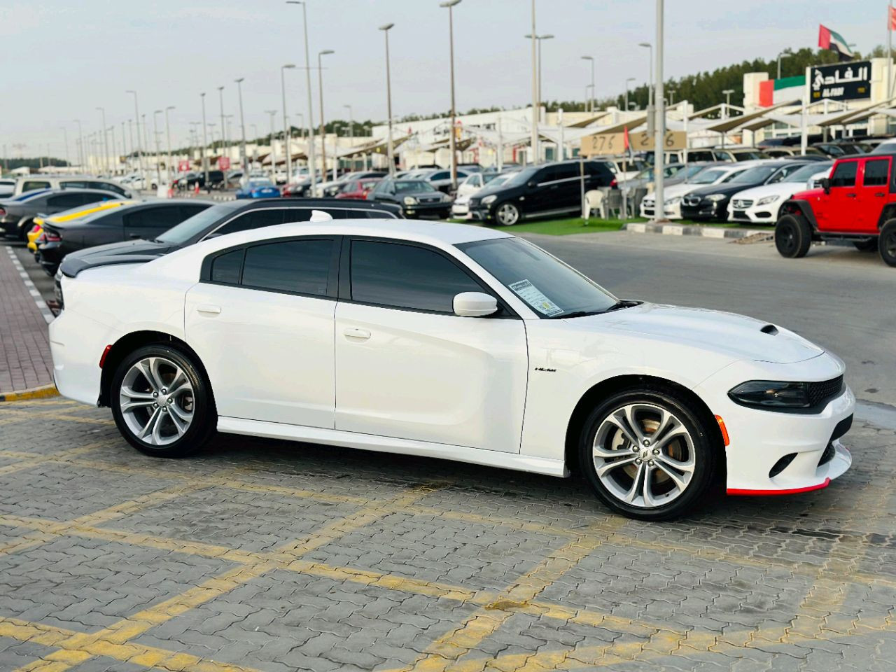 Dodge Charger - Image 5