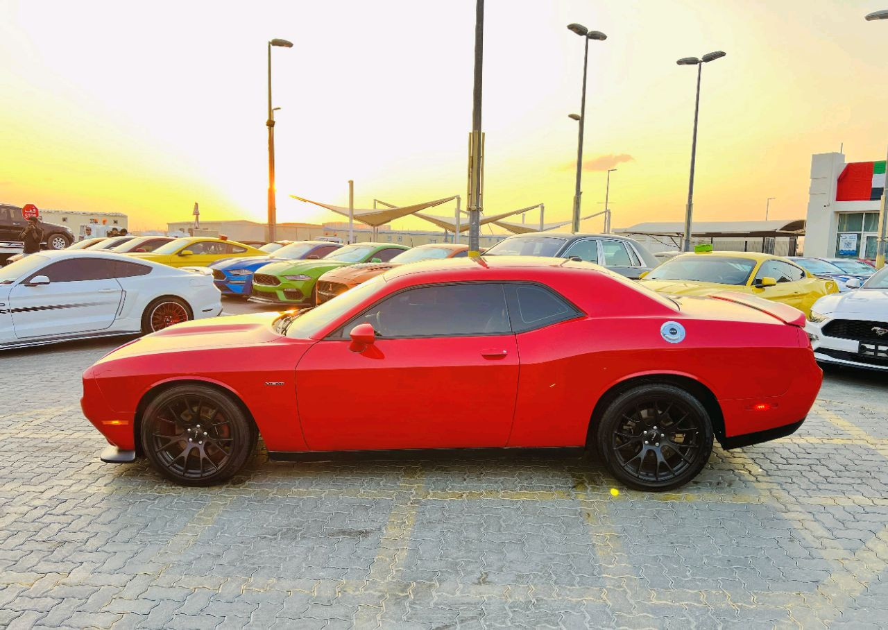 Dodge Challenger - Image 5