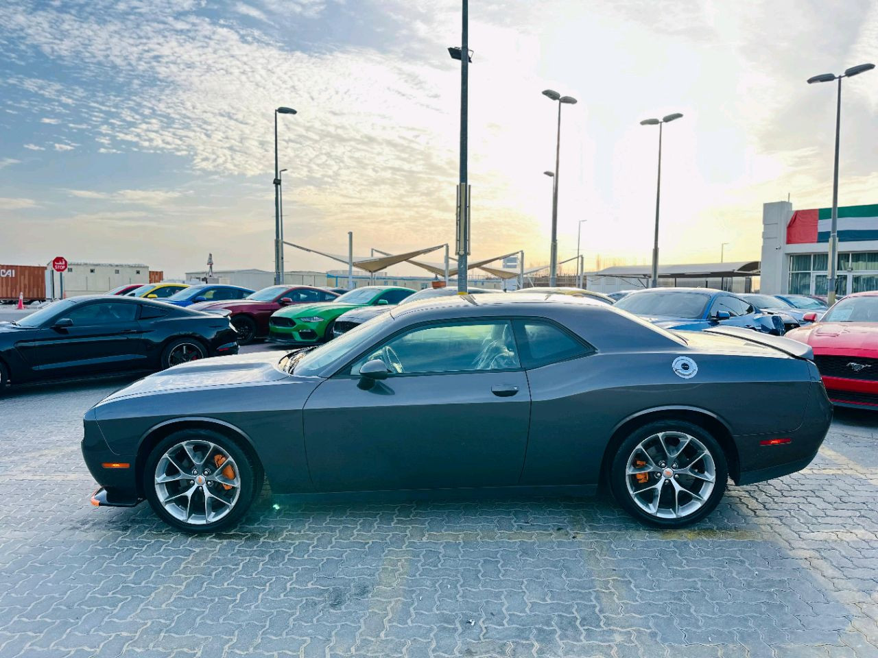 Dodge Challenger - Image 6