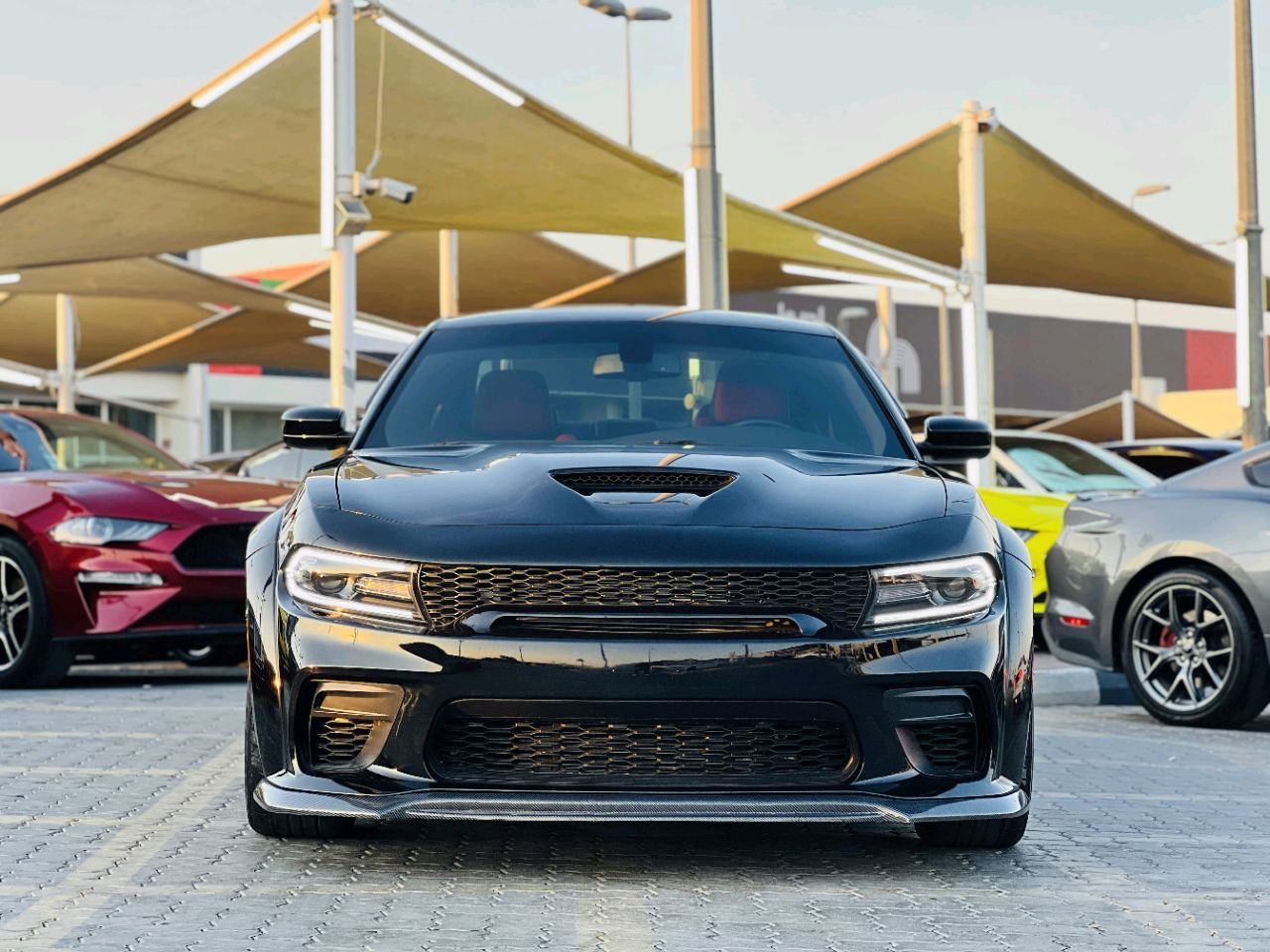 Dodge Charger - Image 10